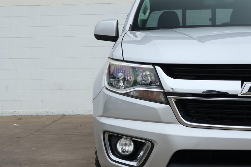 Chevrolet Colorado Vehicle Full-screen Gallery Image 04