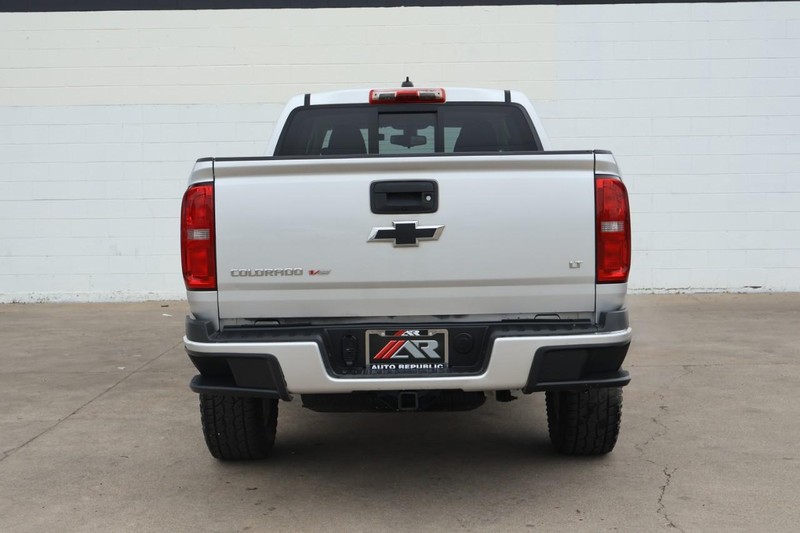 Chevrolet Colorado Vehicle Full-screen Gallery Image 06