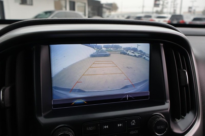 Chevrolet Colorado Vehicle Full-screen Gallery Image 32