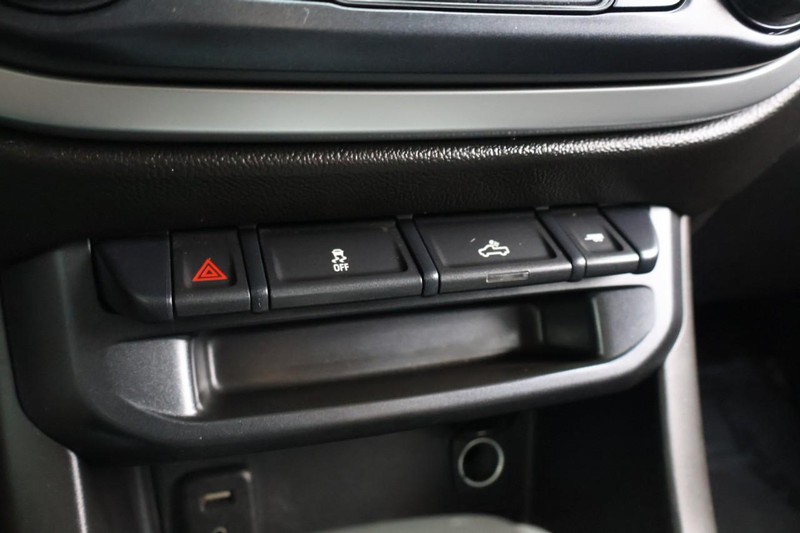 Chevrolet Colorado Vehicle Full-screen Gallery Image 34