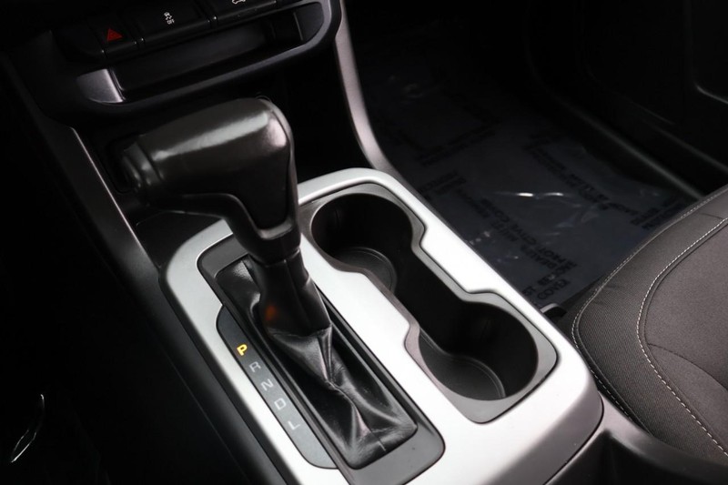 Chevrolet Colorado Vehicle Full-screen Gallery Image 35