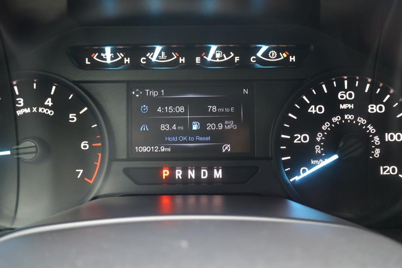 Ford F-150 Vehicle Full-screen Gallery Image 24