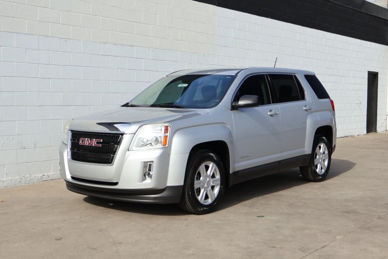 GMC Terrain Vehicle Full-screen Gallery Image 11
