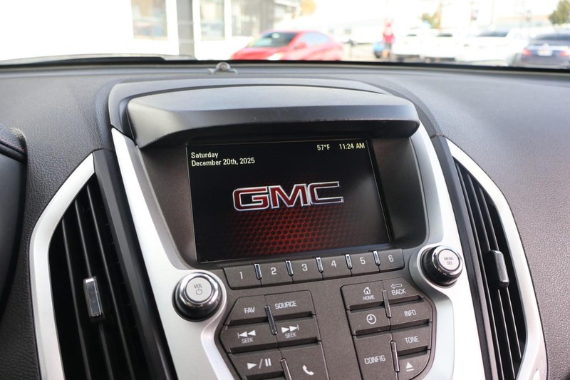 GMC Terrain Vehicle Full-screen Gallery Image 28