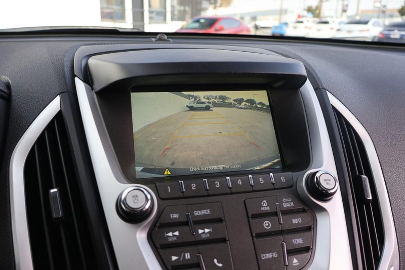 GMC Terrain Vehicle Full-screen Gallery Image 29