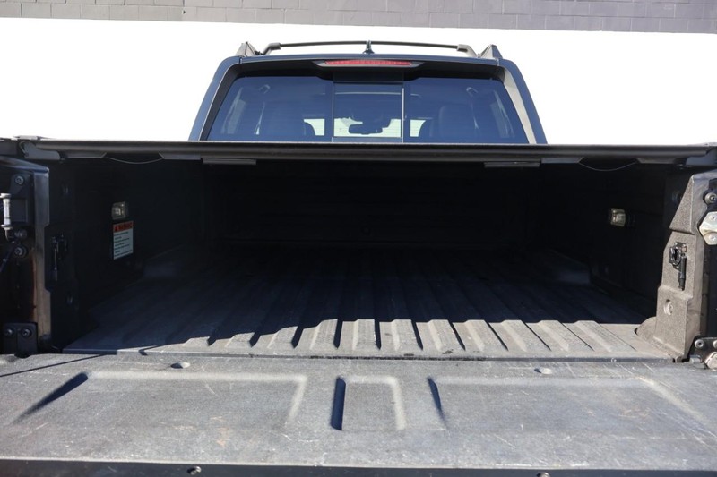 Honda Ridgeline Vehicle Full-screen Gallery Image 09