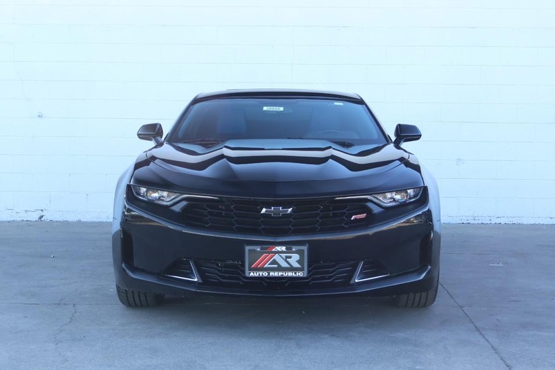 Chevrolet Camaro Vehicle Full-screen Gallery Image 02