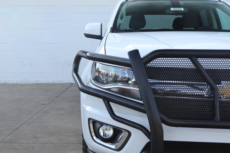 Chevrolet Colorado Vehicle Full-screen Gallery Image 04