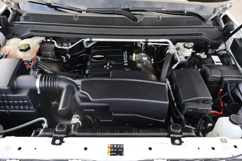 Chevrolet Colorado Vehicle Full-screen Gallery Image 12
