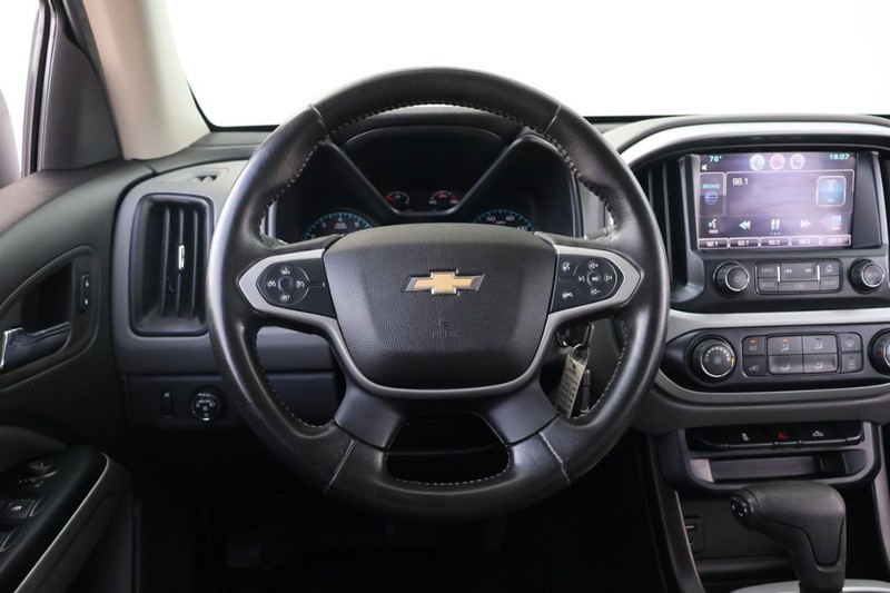 Chevrolet Colorado Vehicle Full-screen Gallery Image 23