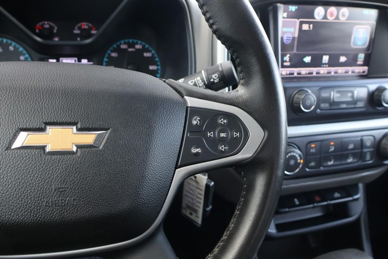 Chevrolet Colorado Vehicle Full-screen Gallery Image 25