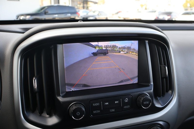 Chevrolet Colorado Vehicle Full-screen Gallery Image 28