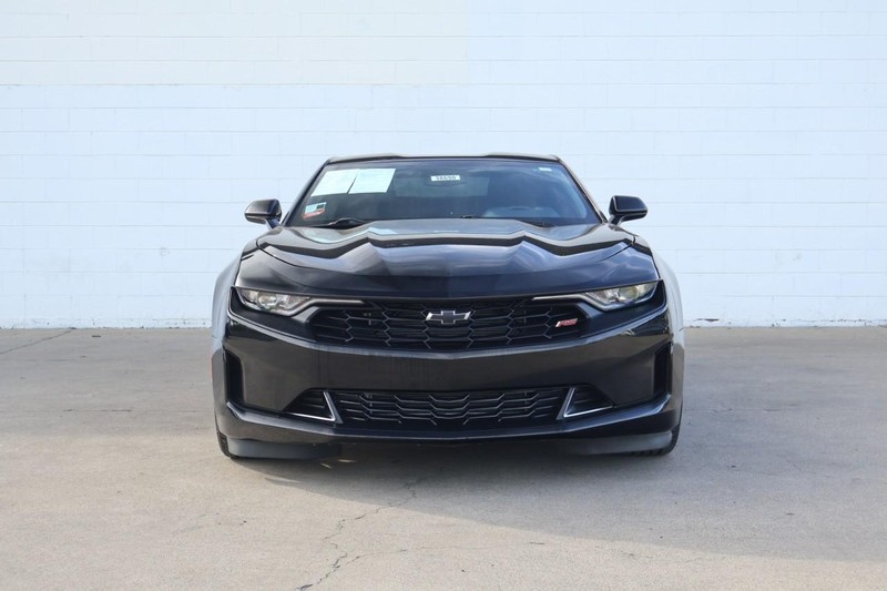 Chevrolet Camaro Vehicle Full-screen Gallery Image 02