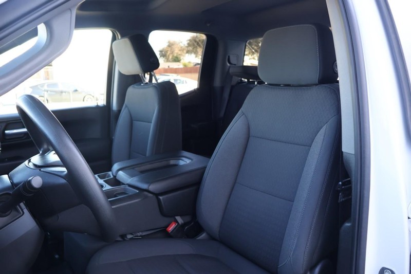 GMC Sierra 1500 Vehicle Full-screen Gallery Image 21