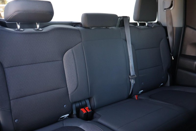 GMC Sierra 1500 Vehicle Full-screen Gallery Image 25