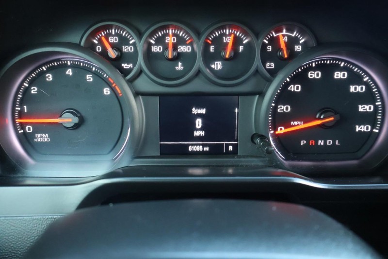 GMC Sierra 1500 Vehicle Full-screen Gallery Image 28