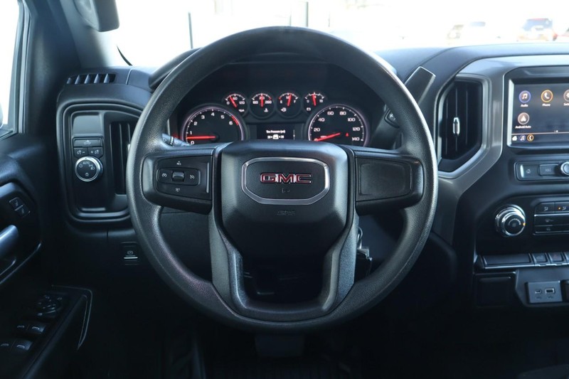GMC Sierra 1500 Vehicle Full-screen Gallery Image 29