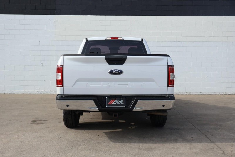 Ford F-150 Vehicle Full-screen Gallery Image 06
