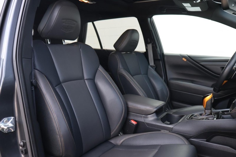 Subaru Outback Vehicle Full-screen Gallery Image 23