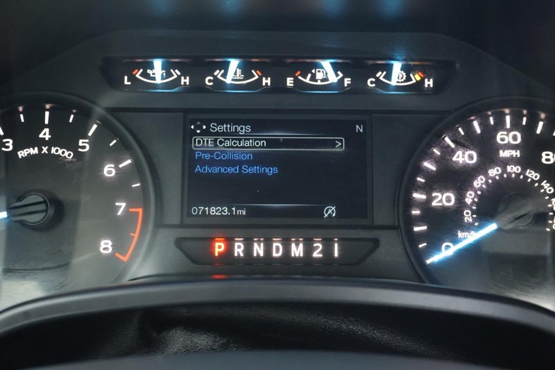 Ford F-150 Vehicle Full-screen Gallery Image 22