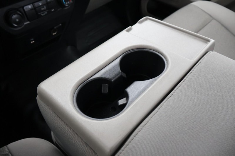 Ford F-150 Vehicle Full-screen Gallery Image 31