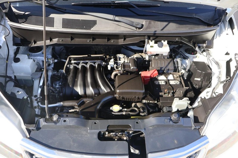 Nissan NV200 Vehicle Full-screen Gallery Image 14