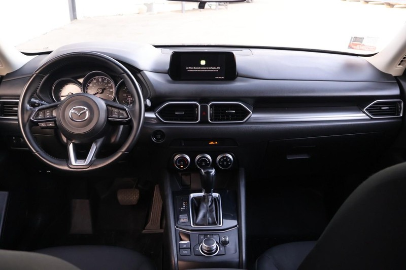 Mazda CX-5 Vehicle Full-screen Gallery Image 22