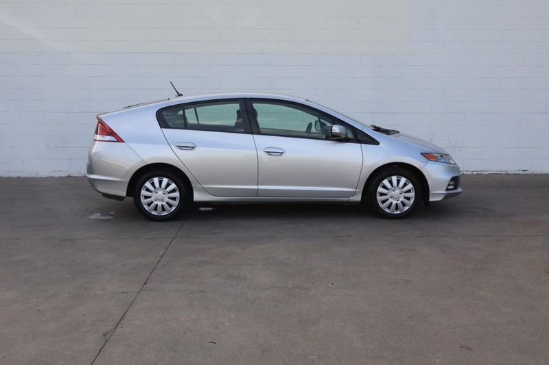 Honda Insight Vehicle Full-screen Gallery Image 04