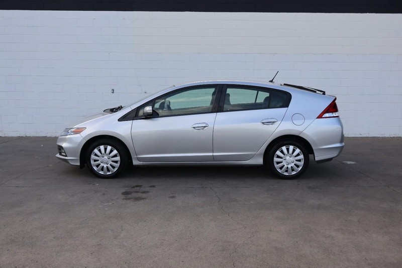 Honda Insight Vehicle Full-screen Gallery Image 10