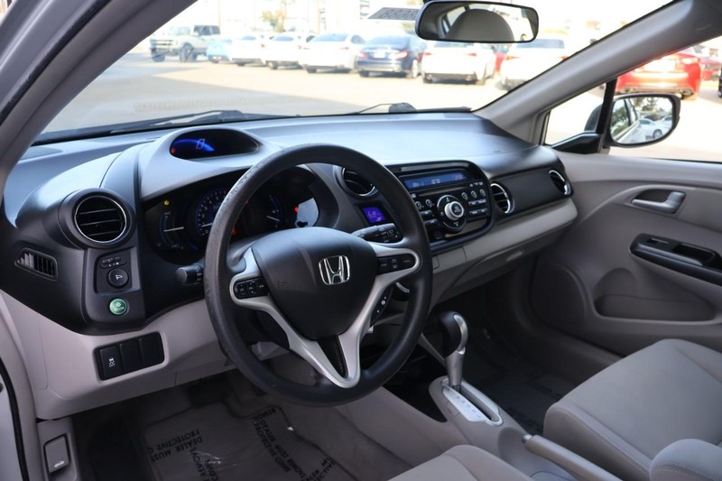 Honda Insight Vehicle Full-screen Gallery Image 16