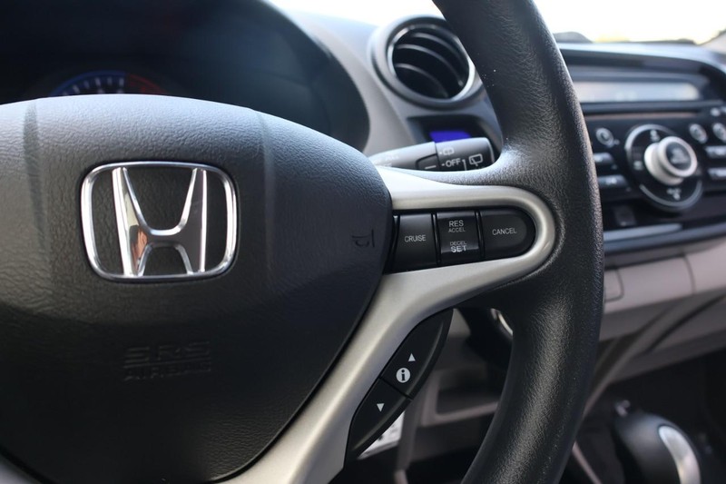 Honda Insight Vehicle Full-screen Gallery Image 26