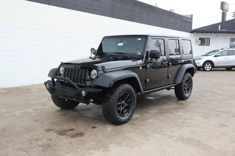 Jeep Wrangler Unlimited Vehicle Full-screen Gallery Image 16