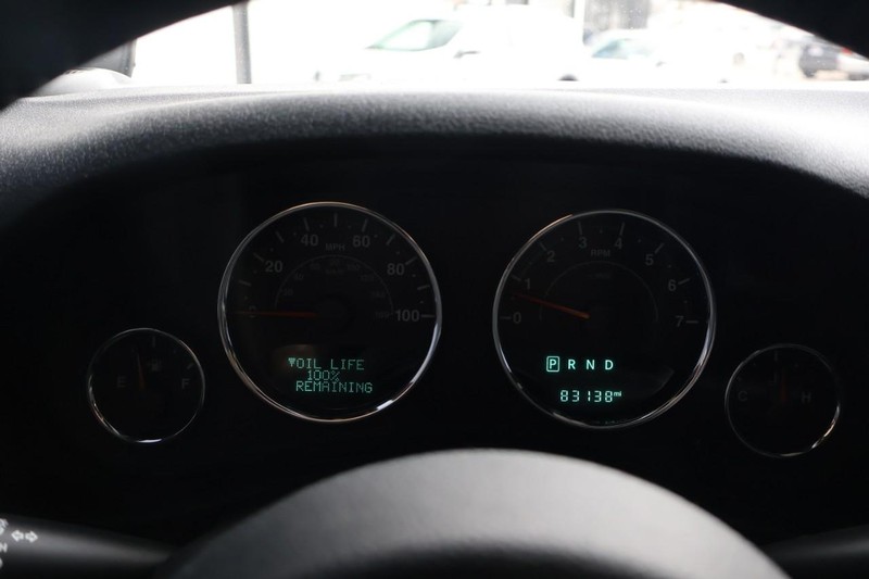 Jeep Wrangler Unlimited Vehicle Full-screen Gallery Image 27