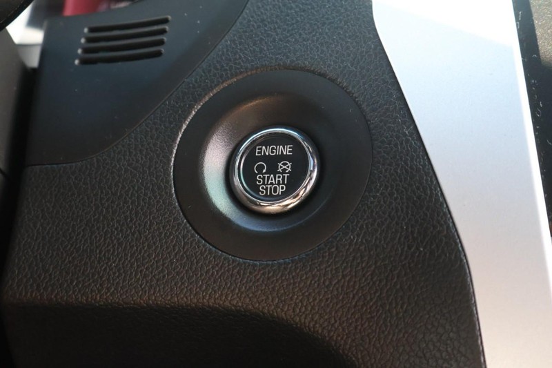 Ford Explorer Vehicle Full-screen Gallery Image 30