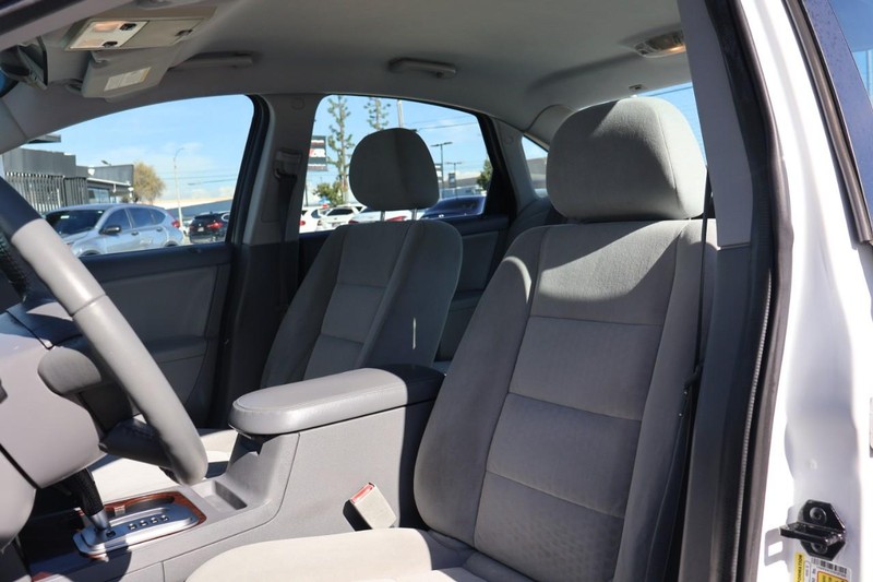 Ford Five Hundred Vehicle Full-screen Gallery Image 17