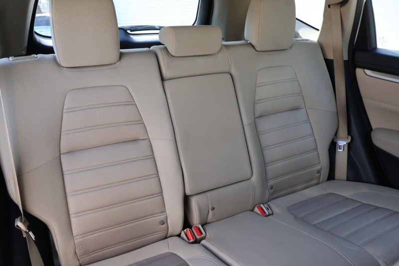 Honda CR-V Vehicle Full-screen Gallery Image 22