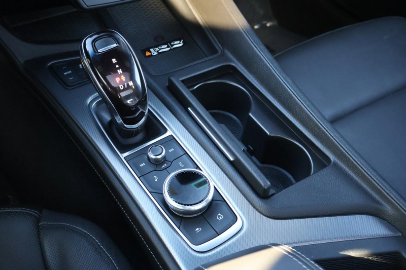 Cadillac CT5 Vehicle Full-screen Gallery Image 34