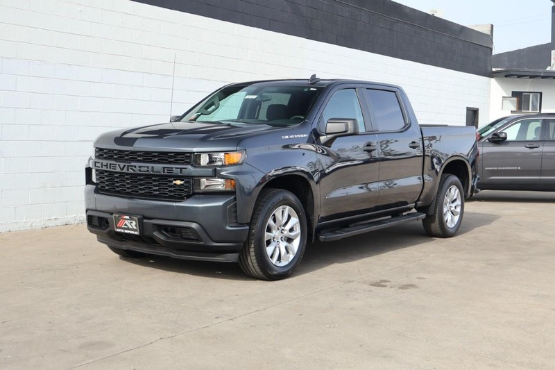 Chevrolet Silverado 1500 LTD Vehicle Full-screen Gallery Image 11