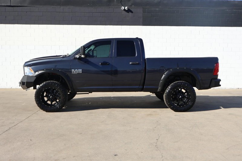 Ram 1500 Classic Vehicle Full-screen Gallery Image 14