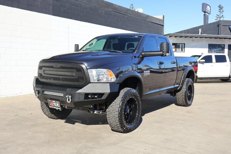 Ram 1500 Classic Vehicle Full-screen Gallery Image 15