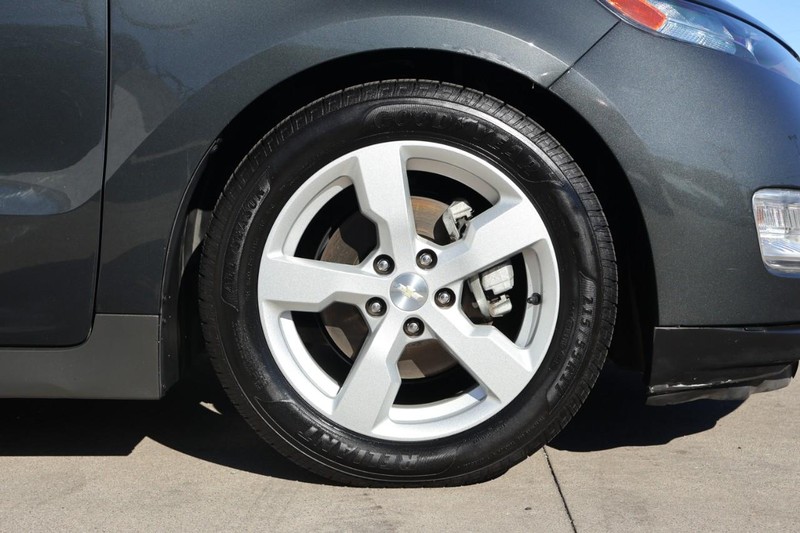 Chevrolet Volt Vehicle Full-screen Gallery Image 12