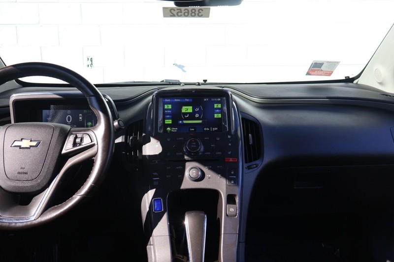 Chevrolet Volt Vehicle Full-screen Gallery Image 26