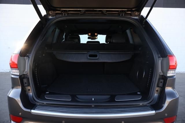 Jeep Grand Cherokee Vehicle Full-screen Gallery Image 09