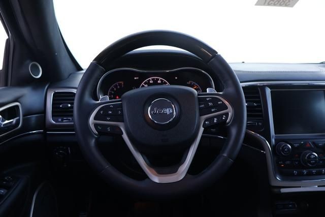 Jeep Grand Cherokee Vehicle Full-screen Gallery Image 21