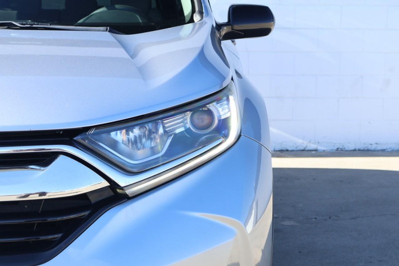 Honda CR-V Vehicle Full-screen Gallery Image 03