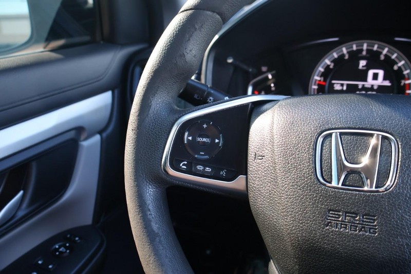 Honda CR-V Vehicle Full-screen Gallery Image 25