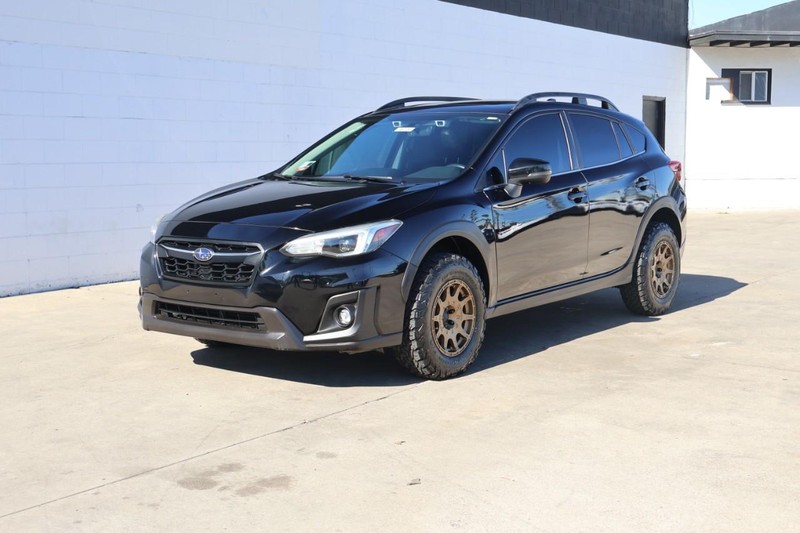 Subaru Crosstrek Vehicle Full-screen Gallery Image 11