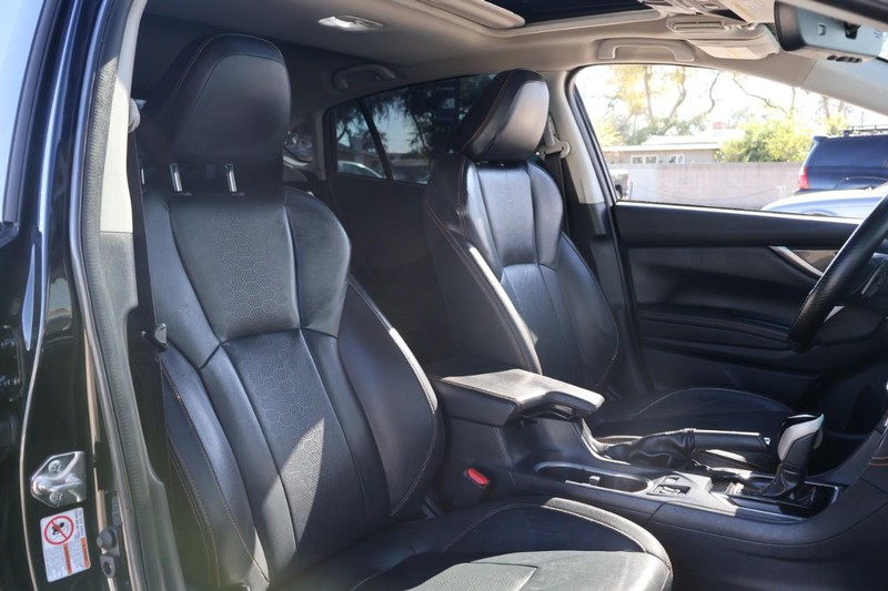 Subaru Crosstrek Vehicle Full-screen Gallery Image 20