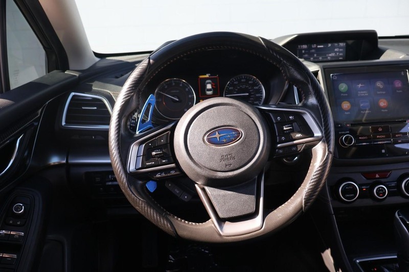 Subaru Crosstrek Vehicle Full-screen Gallery Image 24