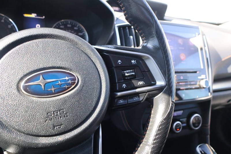 Subaru Crosstrek Vehicle Full-screen Gallery Image 26